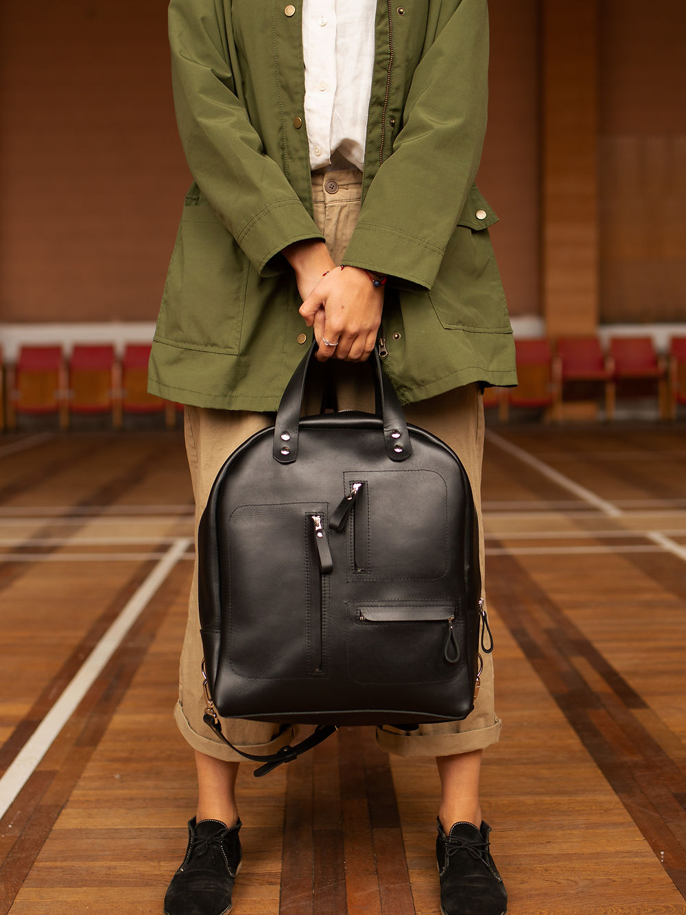Women's backpacks collection at Söstter — independent makers' hand-stitched vegetable-tanned leather backpacks, circular leather designs from Stella Soomlais, fish leather from Eherüs, and properly considered vegan options.