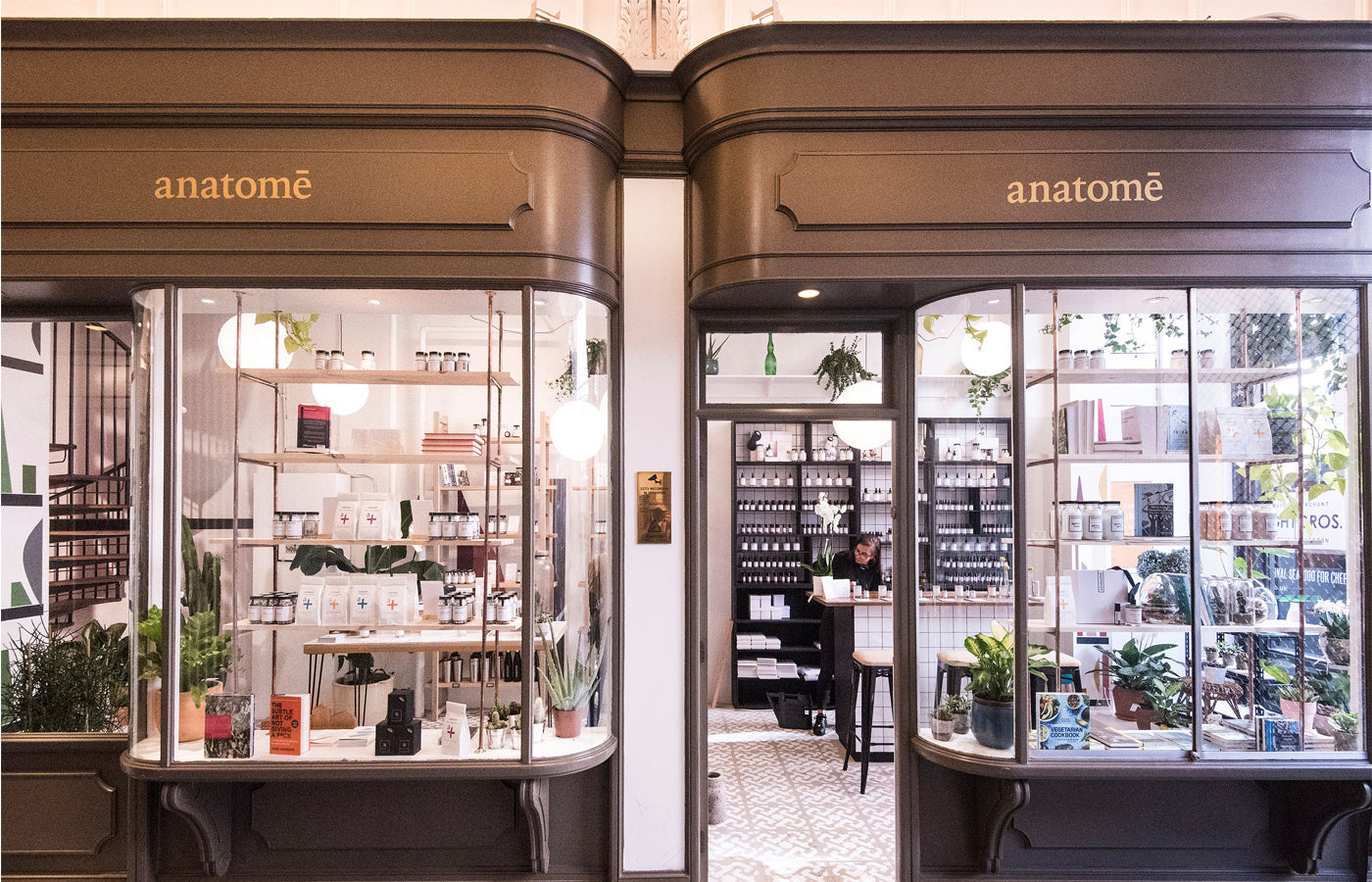 Anatomē apothecary shopfront, Chiltern Street, Marylebone, London"