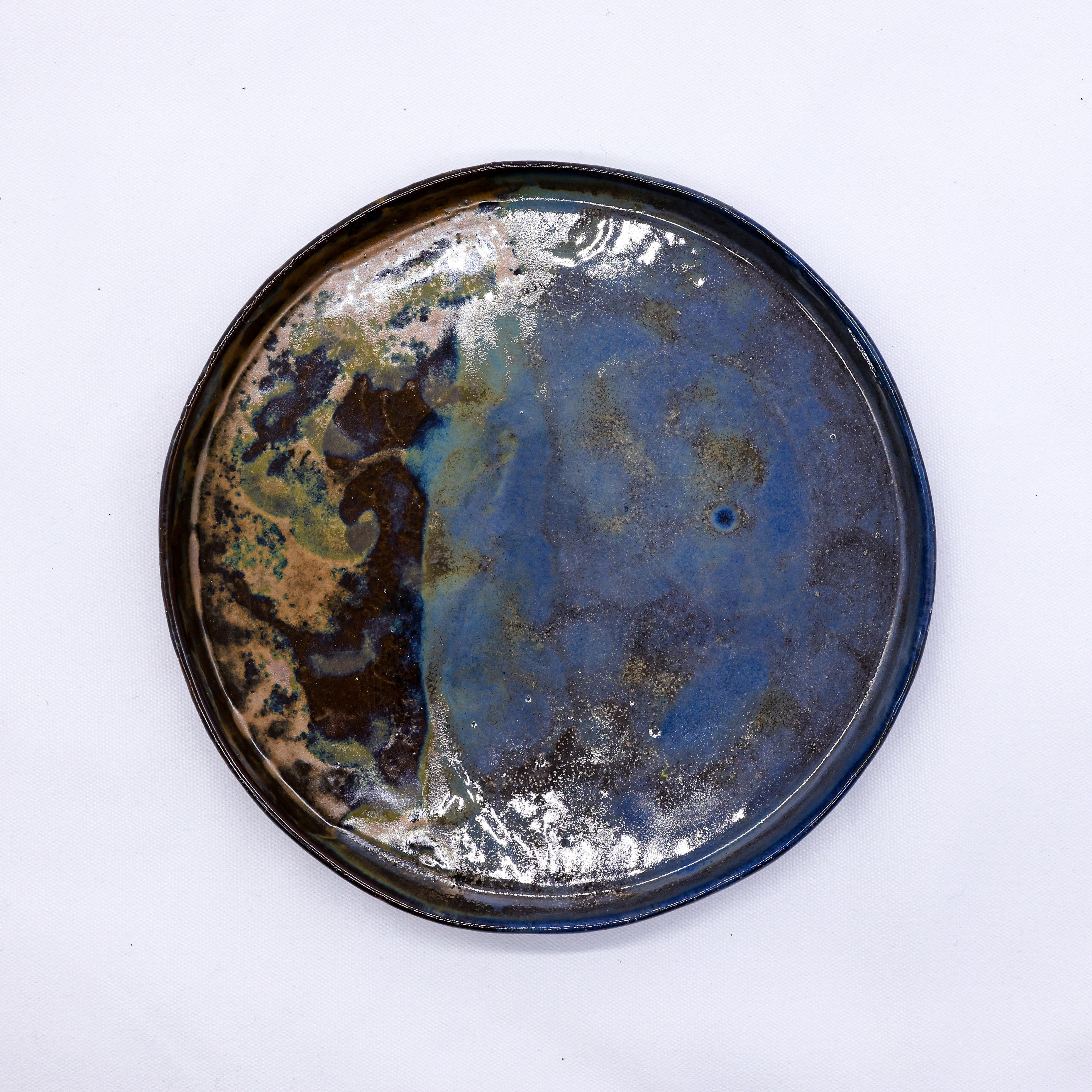  Pottery & Glass Artists collection — independent British ceramics and glass from hand-thrown bowls to blown-glass tumblers, by makers like Chow Bella, David Perry and La Rochère