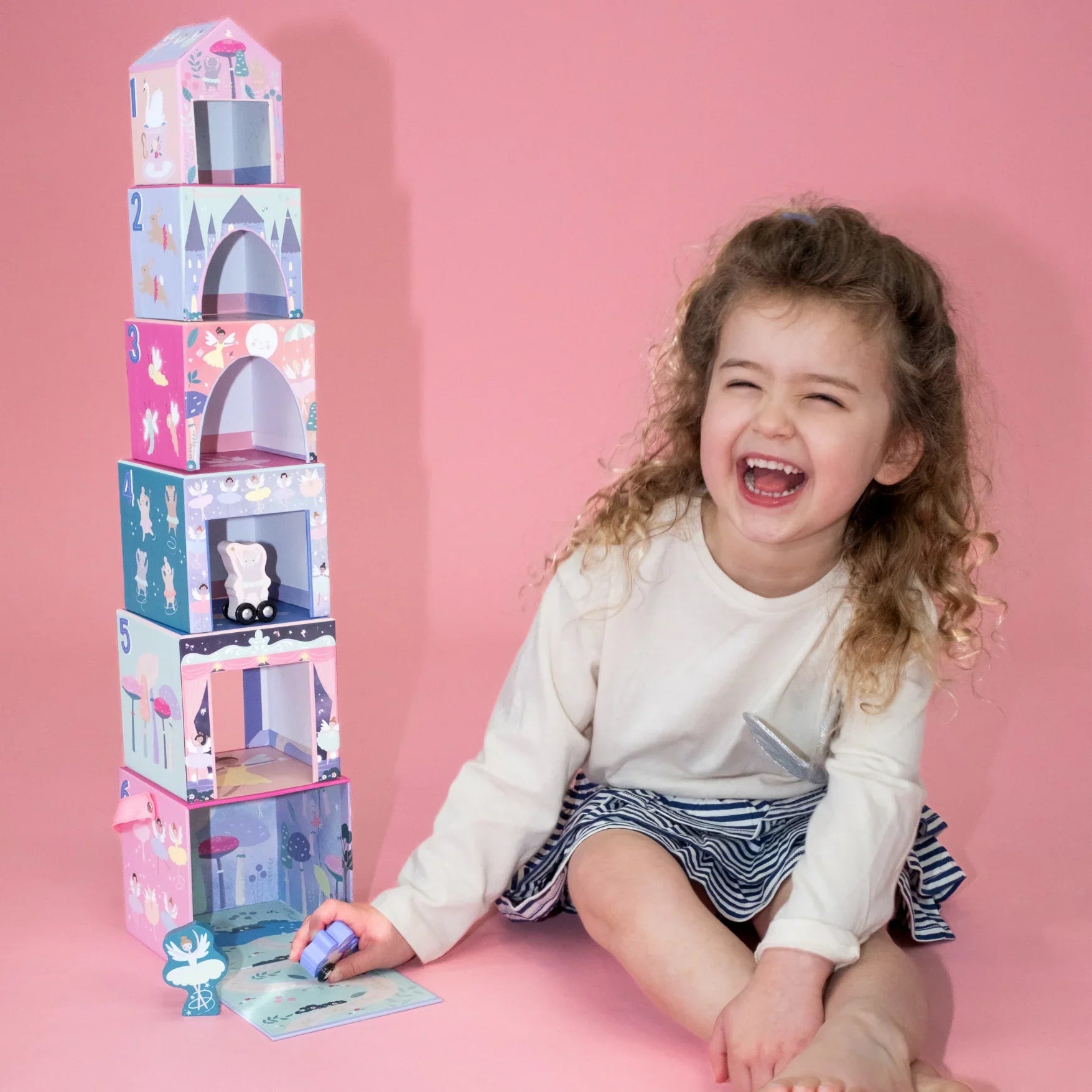 Floss & Rock UK children's toys, puzzles and gifts from Blackpool - colour-changing umbrellas, jigsaws and games for ages 2-10 at Sostter