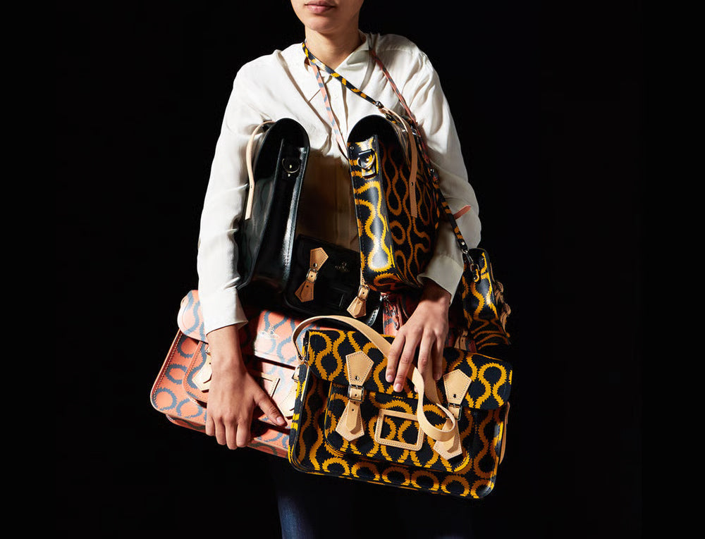 Shop indepenendent fashion, gifts and footwear brands for women at Sostter