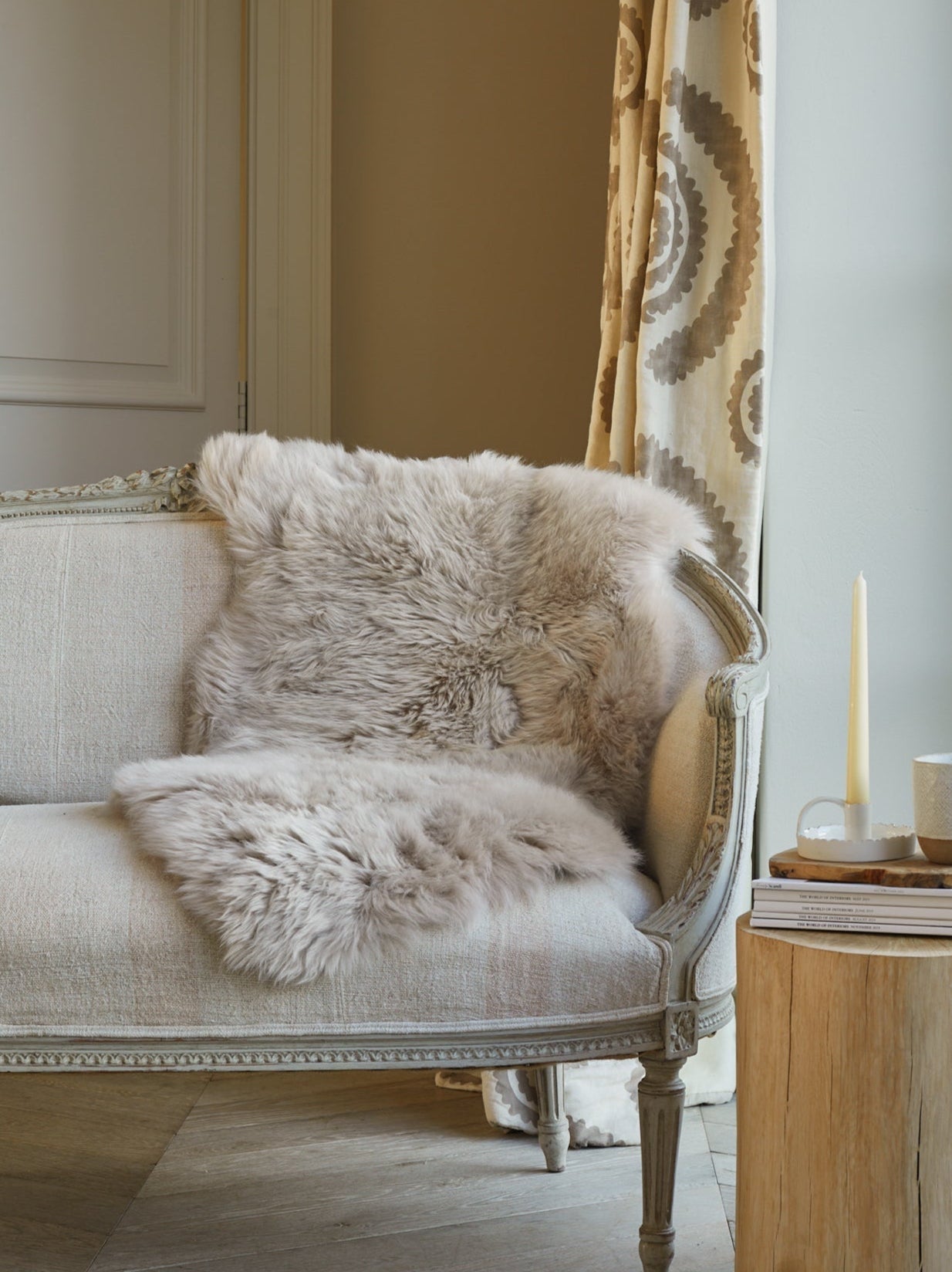 Oyster Sheepskin Rug