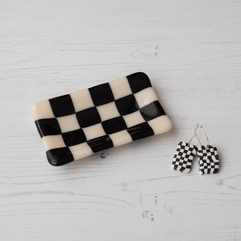 Chequered Dual Coloured Small Glass Tray 12x7cm
