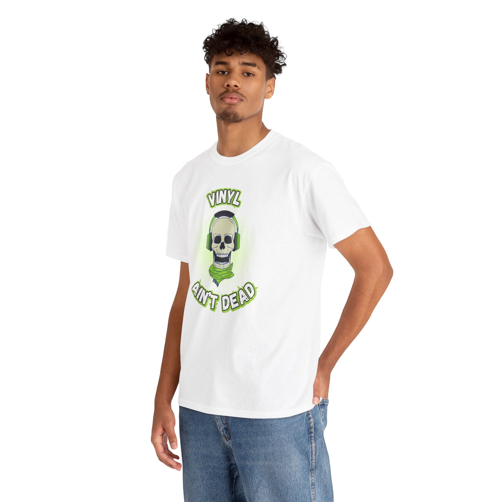 Vinyl Ain't Dead Headphones Men's T-Shirt