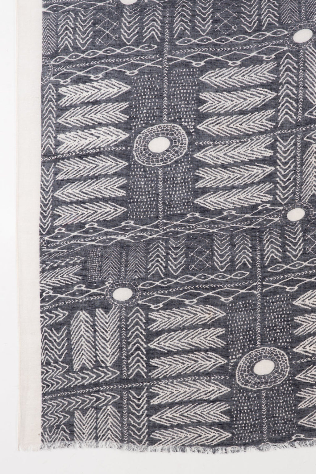 Tribal Print Linen Cotton Scarf in Black