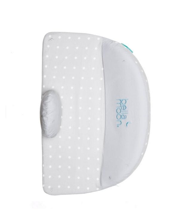 Lie Down Feeding Pillow in Dotted