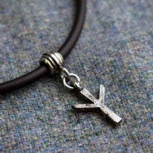Algiz Rune Choker