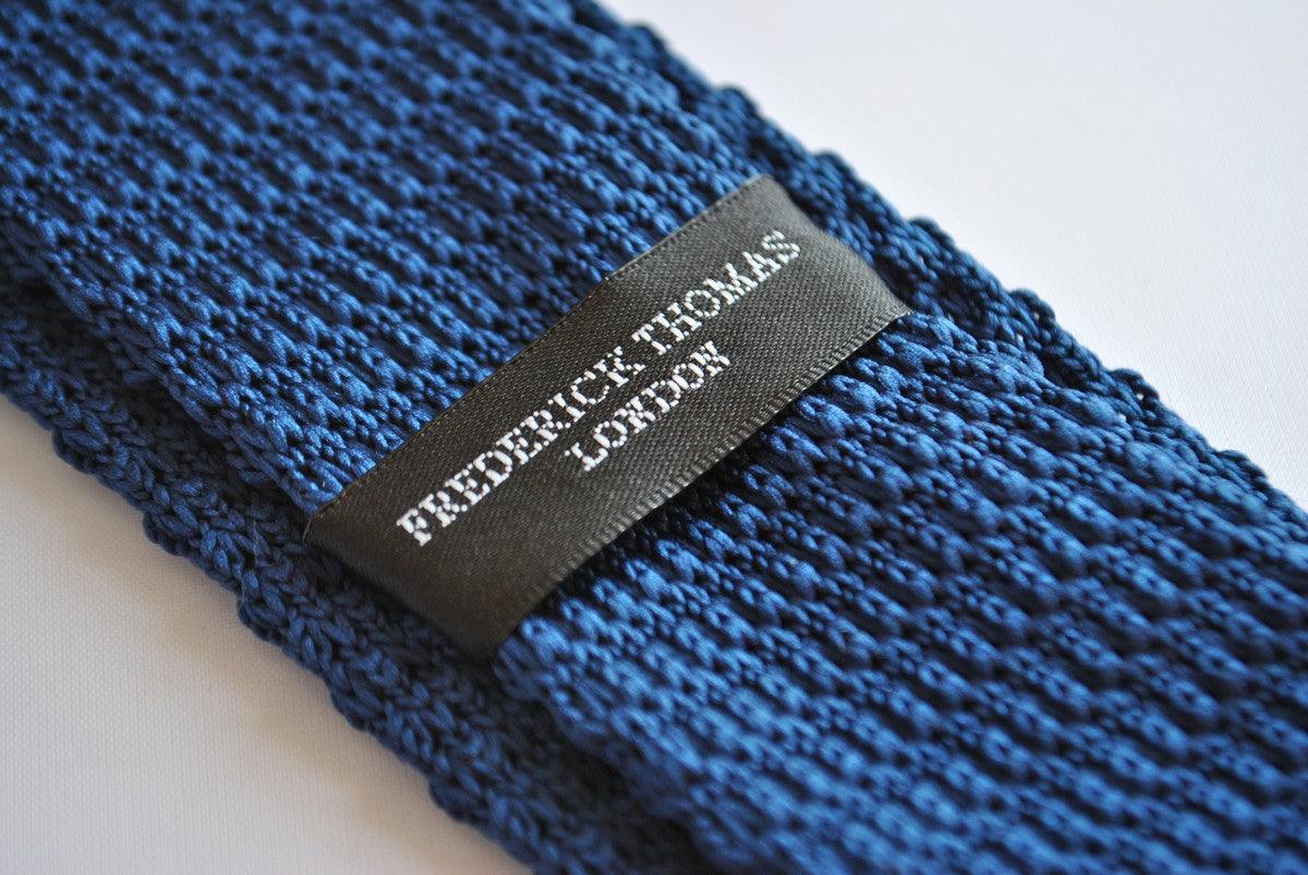 Navy Blue Skinny Knitted Tie with Lilac Purple Polka Dots