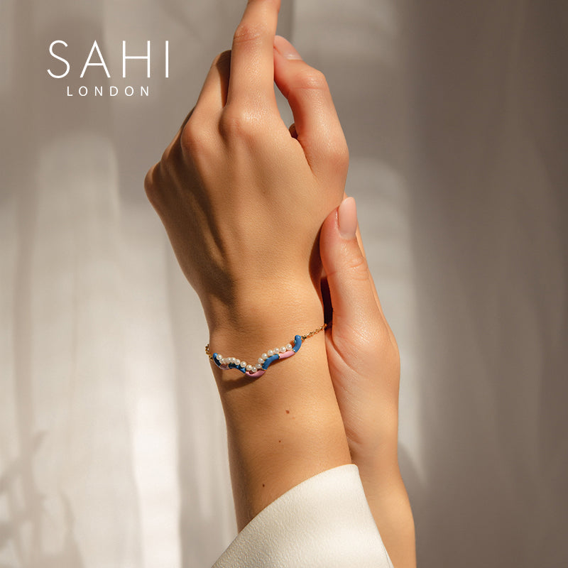 Fantasy Chain and Link Bracelet in Blue, Pink and Gold