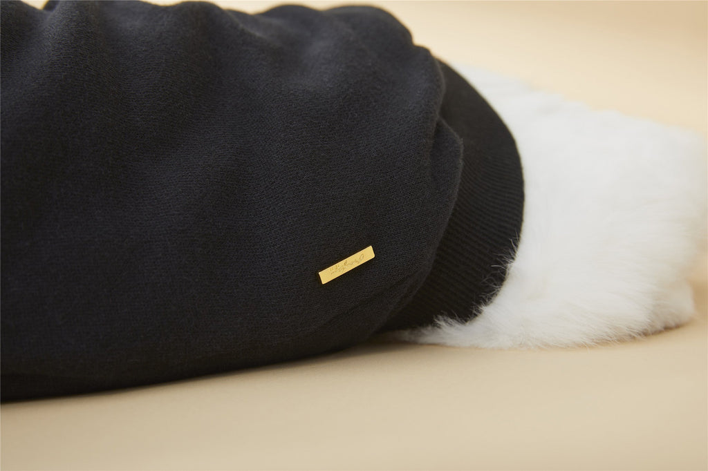 Classic Metal Buckle Sweatshirt