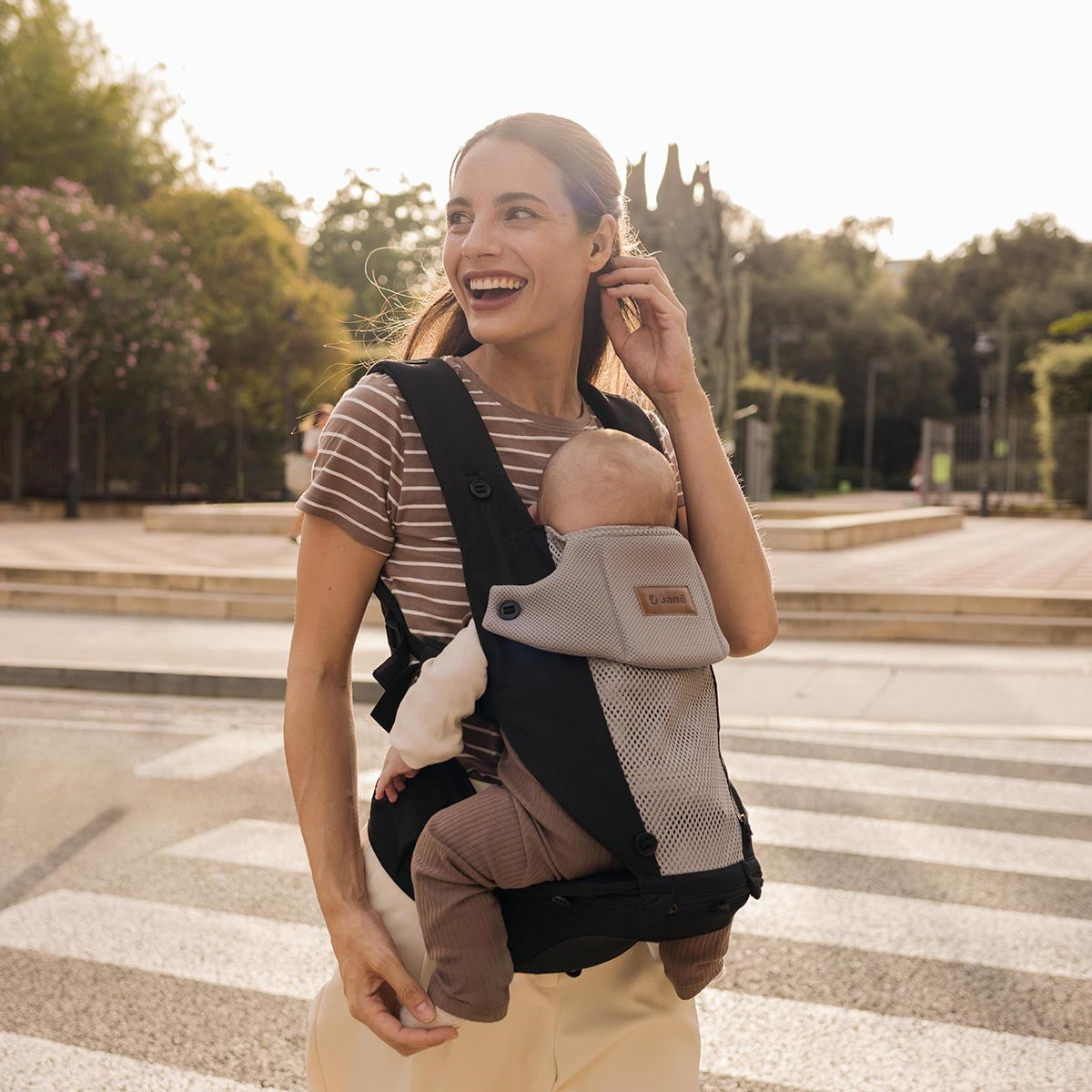 Revolution 3 in 1 Baby Carrier from Birth to 5 Years, 0 to 22kg