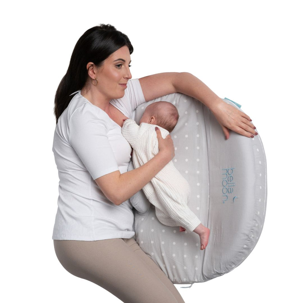 Lie Down Feeding Pillow in Dotted