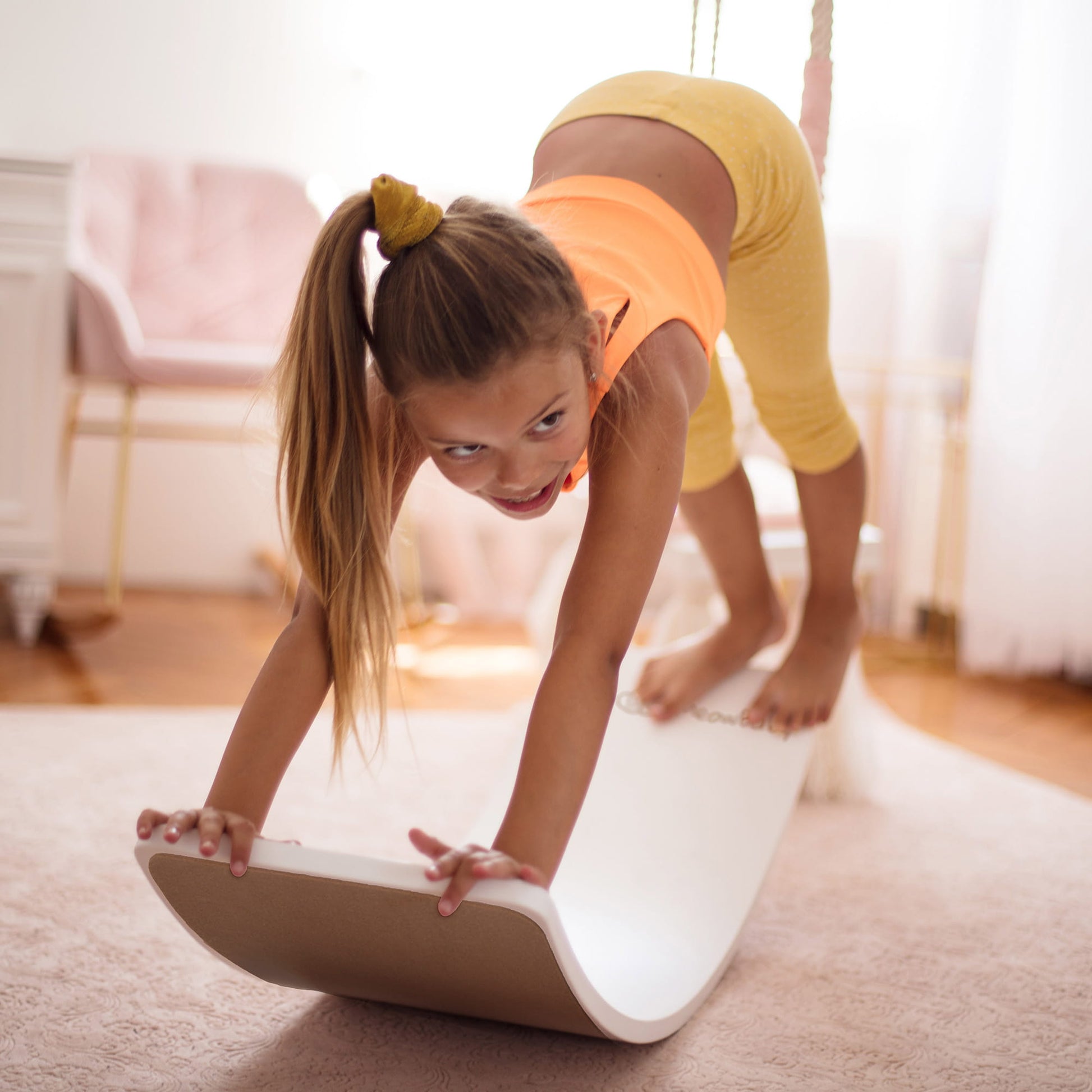 Versatile Kids Balance Board – Enhances Motor Skills & Creativity by MeowBaby at www.brixbailey.com