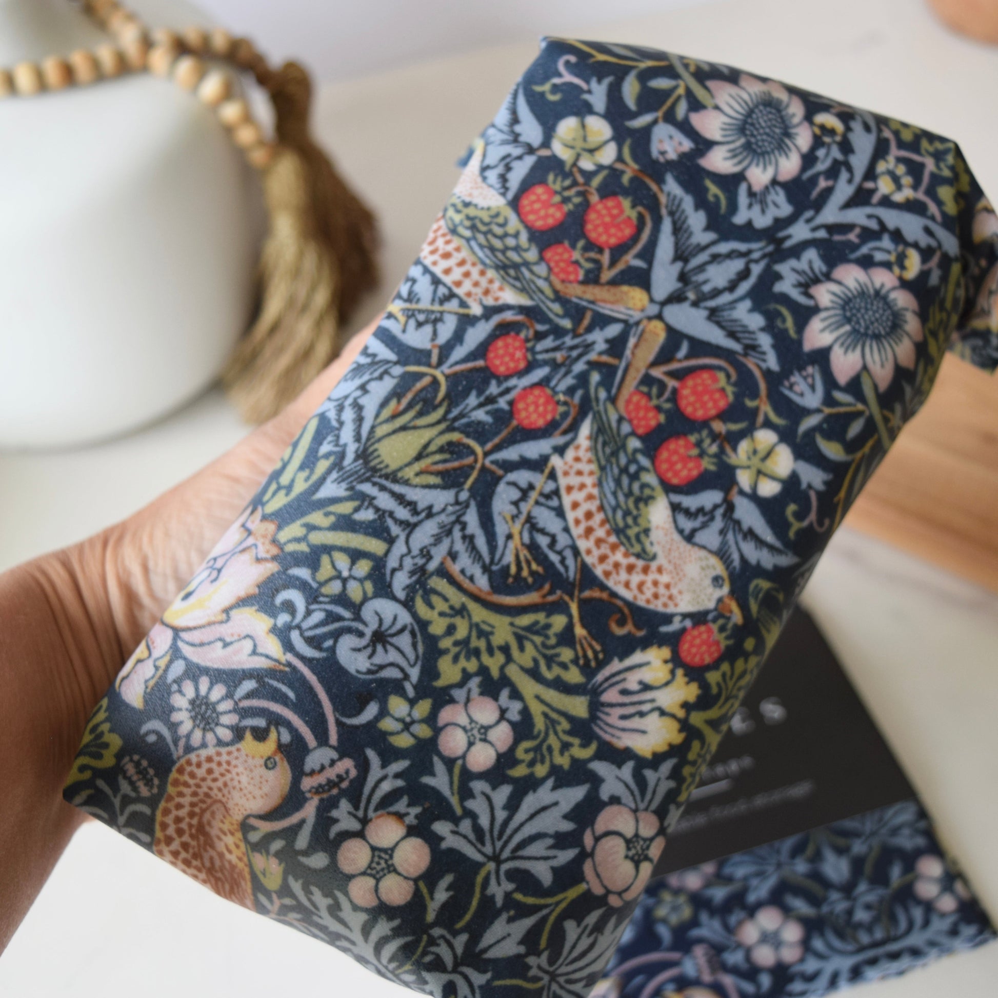 Daisy Williams William Morris Wrap