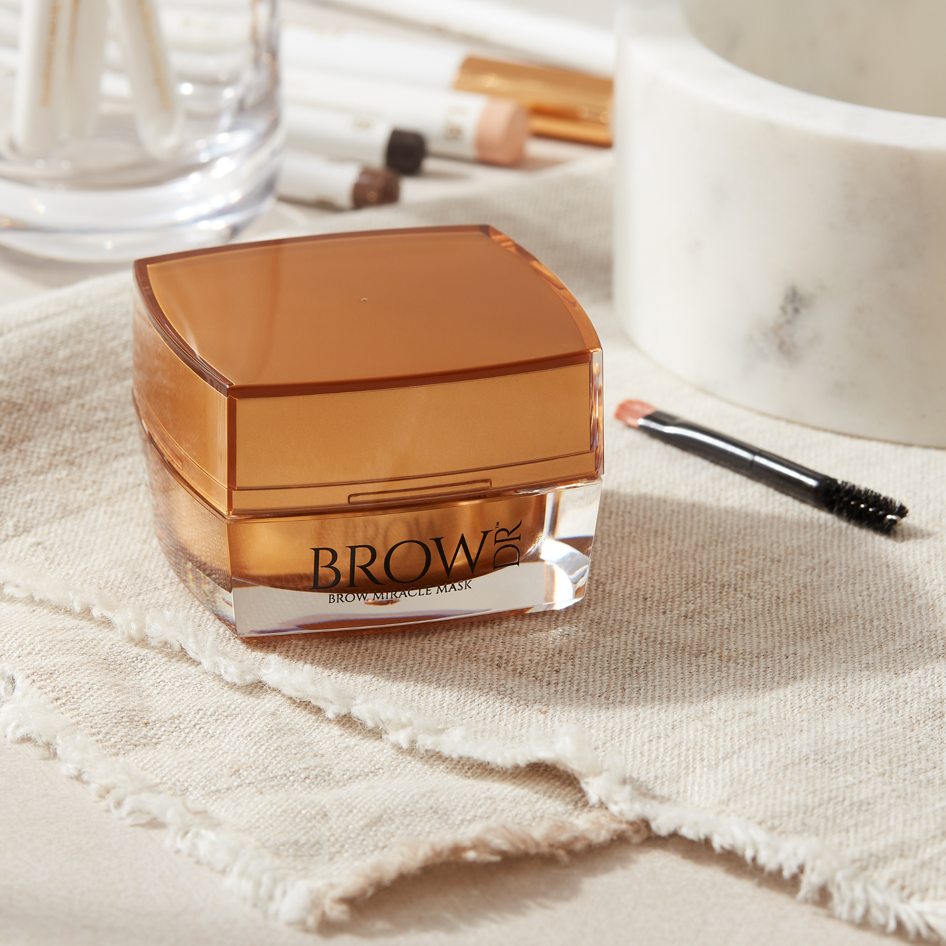 Intensive Moisture and Brow Hair Restoration Mask