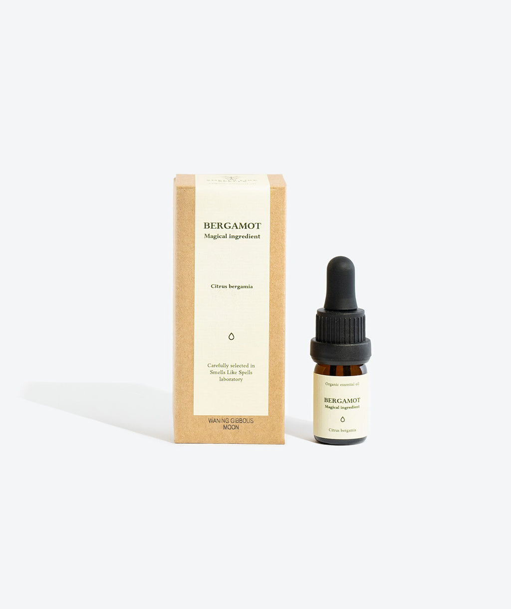 Citrus Bergamia Essential Oil – Uplift & Relax Naturally by Smells Like Spells at www.brixbailey.com