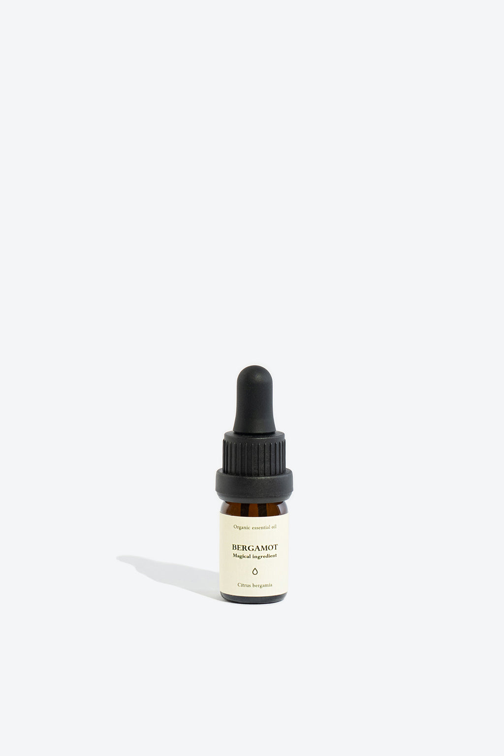 Citrus Bergamia Essential Oil – Uplift & Relax Naturally by Smells Like Spells at www.brixbailey.com