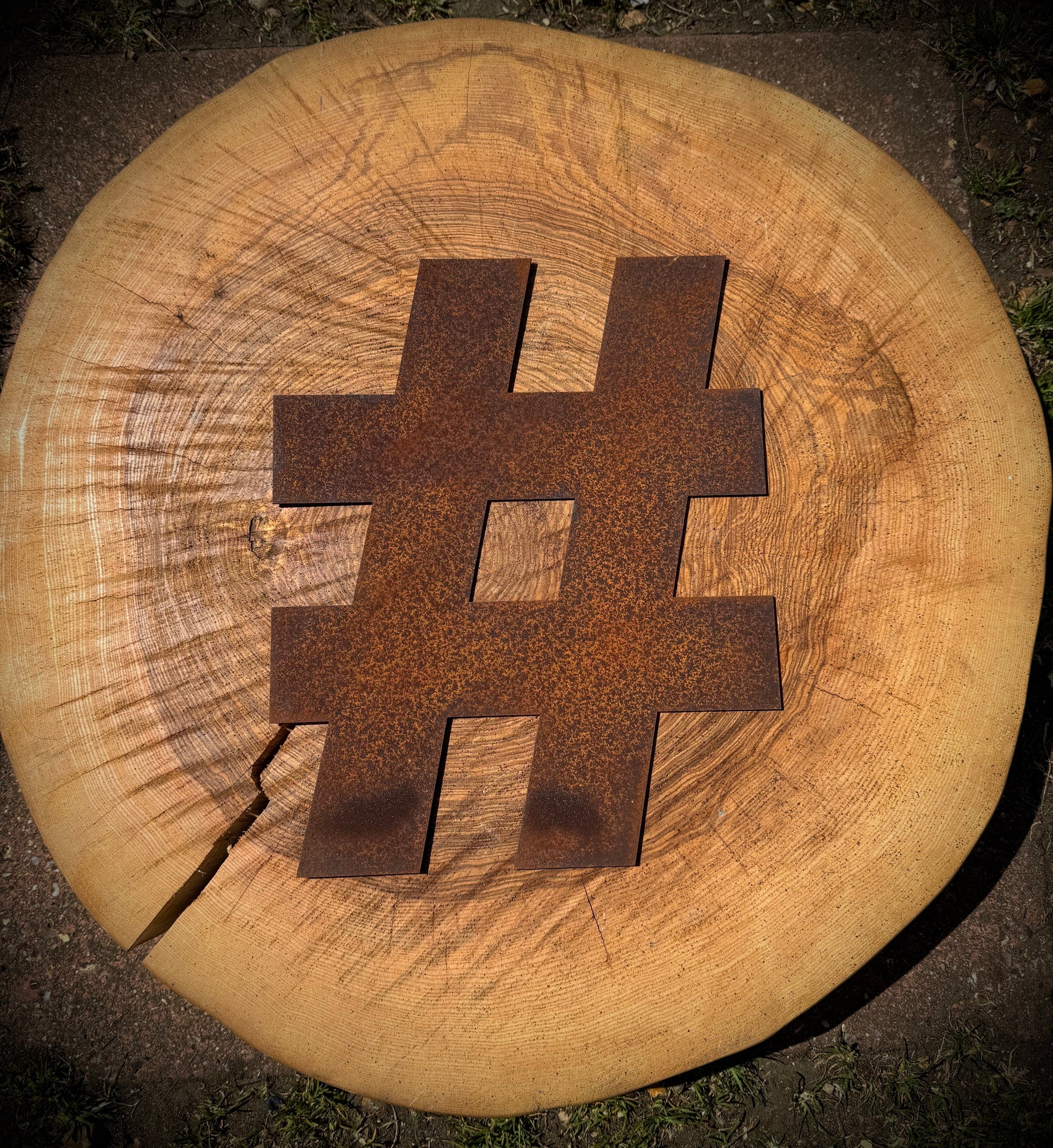 12 Inch Rusty Metal Letters A-Z 0-9