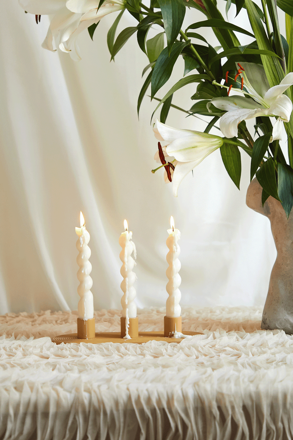 Minimalist Triple Candle Holder in Concrete