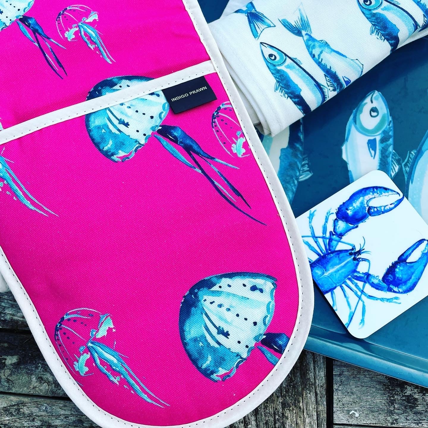 Super Duper Pink Jellies Oven Gloves