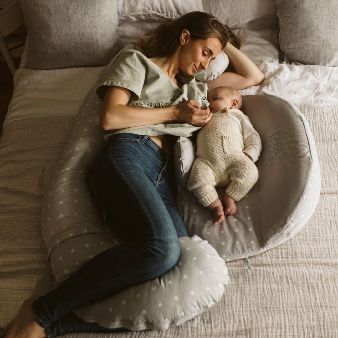 5 in 1 Cocoon Dotted Nursing Pillow Set