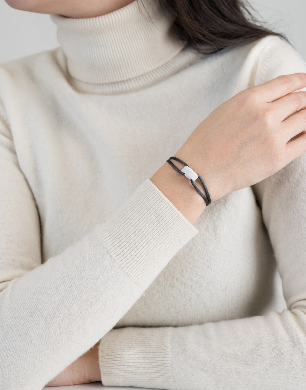 Cord Bracelet in Snow