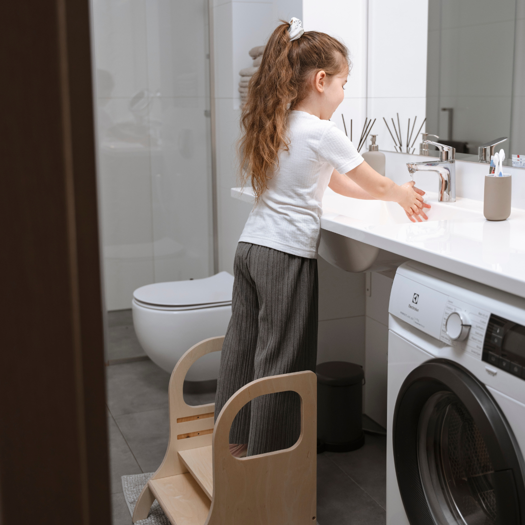 MIIMO Adjustable Step Stool – Montessori-Inspired & Safe by Ette Tete at www.brixbailey.com