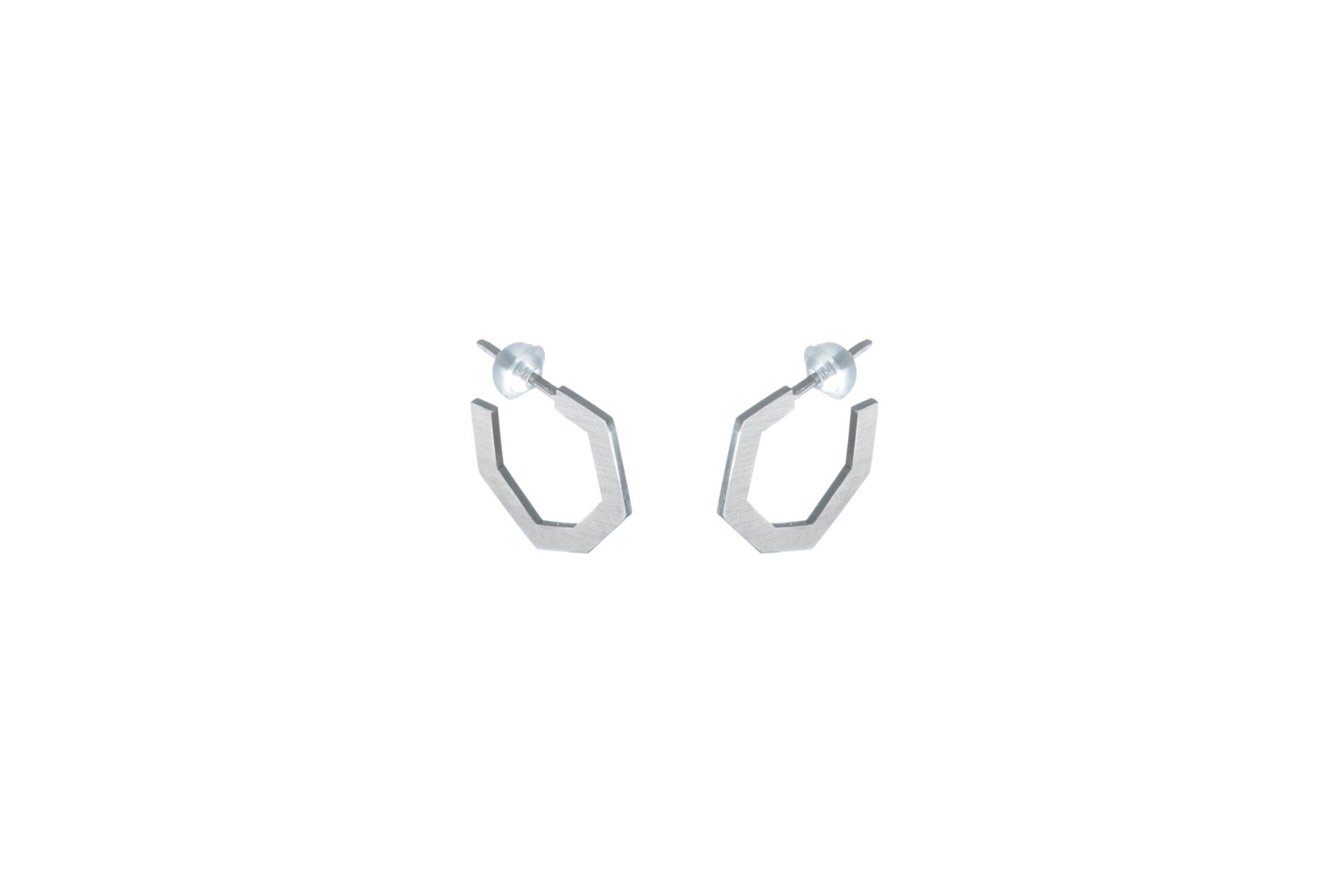 Lentsius Upcycled Jewellery – Elegant & Eco-Friendly Designs by Lentsius at www.brixbailey.com