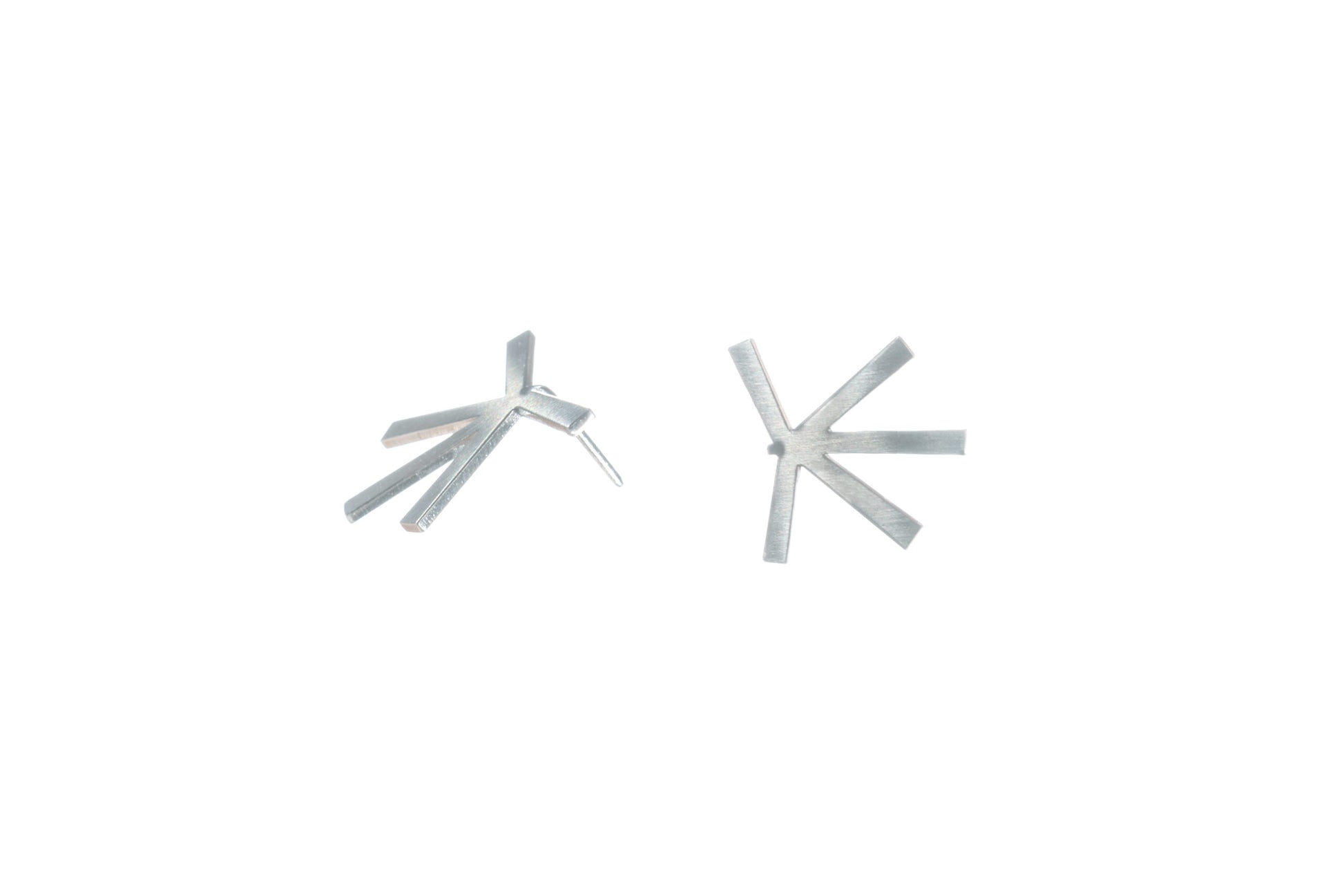 Lentsius Jewelry – Eco-Friendly & Stylish Stainless Steel Pieces by Lentsius at www.brixbailey.com