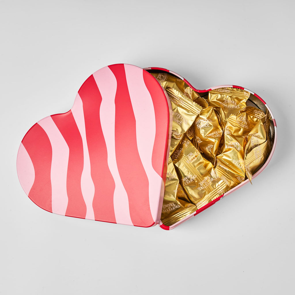 Kärlek Heart Shaped Tin Swedish Gift