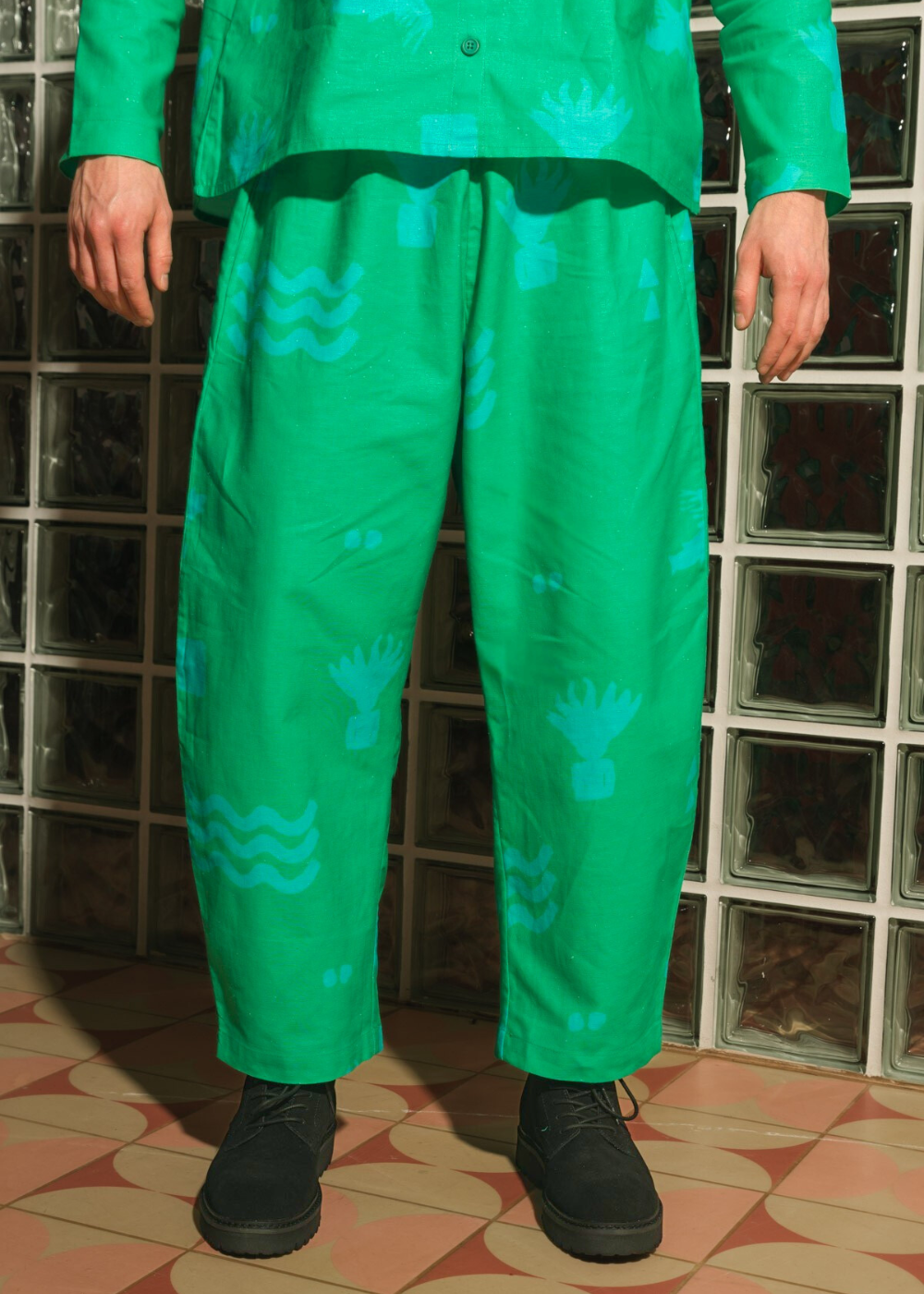 Organic Cotton and Linen Balloon Trousers in Meadow Flow