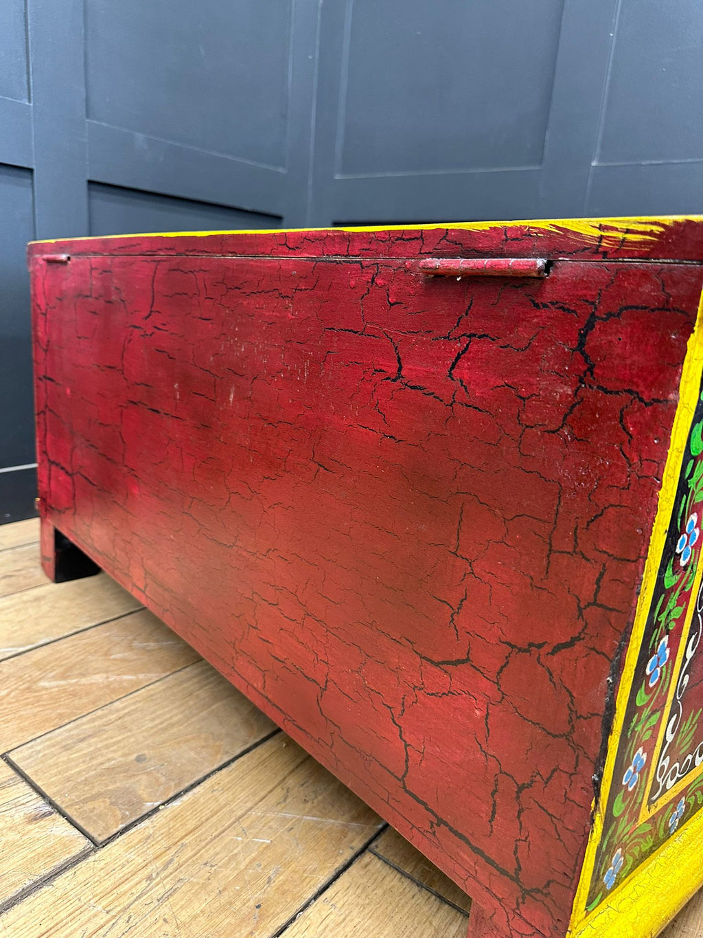 Vintage Hand Painted Indian Trunk Coffee Table Red Floral