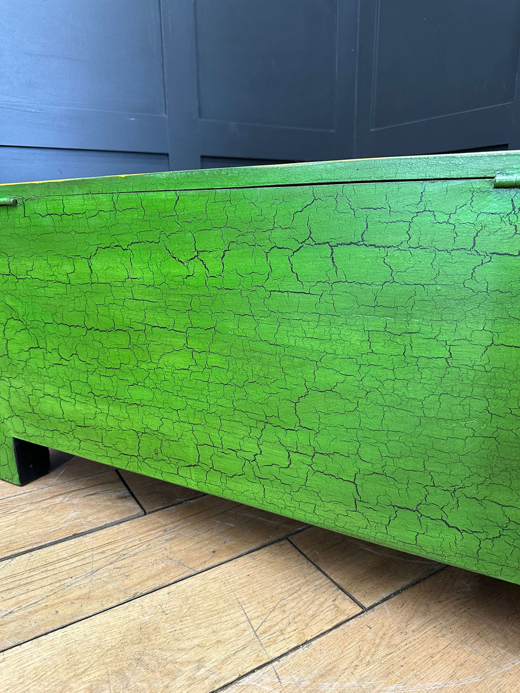 Vintage Hand Painted Indian Trunk Coffee Table Storage Chest Green Floral