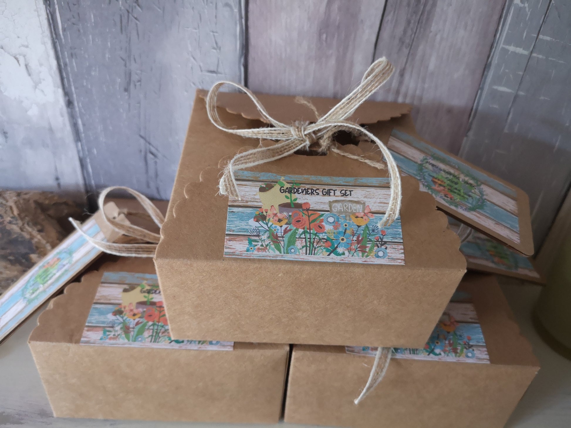 Gardeners Gift Set with Organic Soaps and Hand Lotion