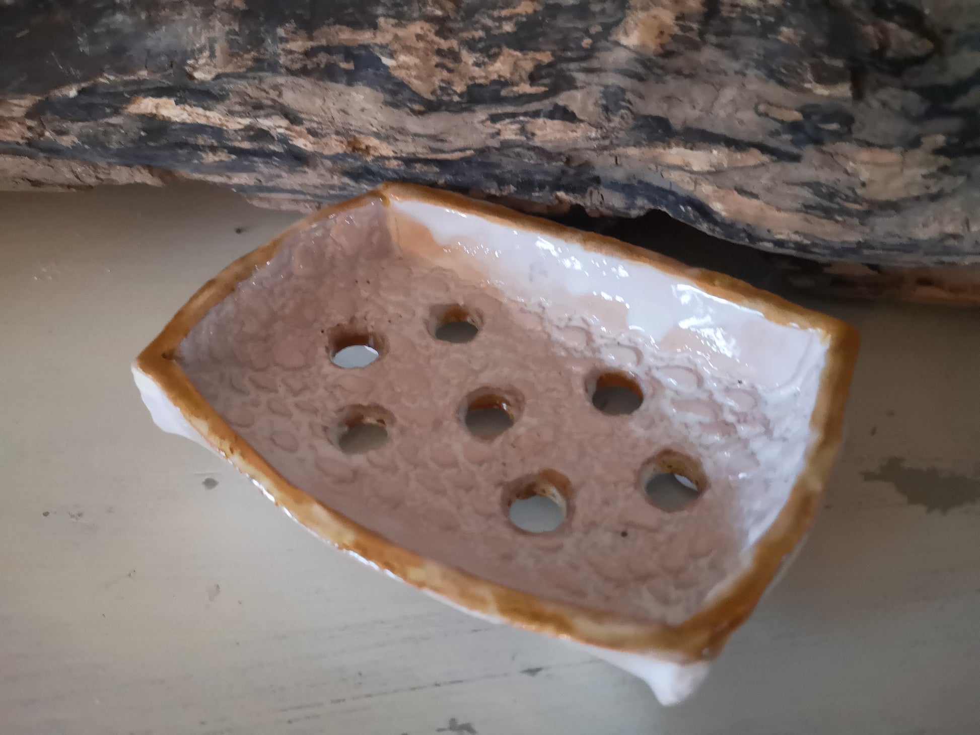 Handmade Ceramic Soap Dish in Neutral Glaze