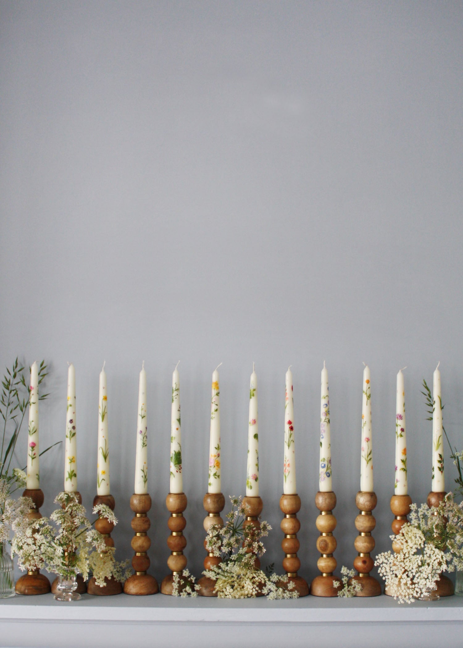 Birth Flower Candle Set 12 Month Collection Carnations and Snowdrops