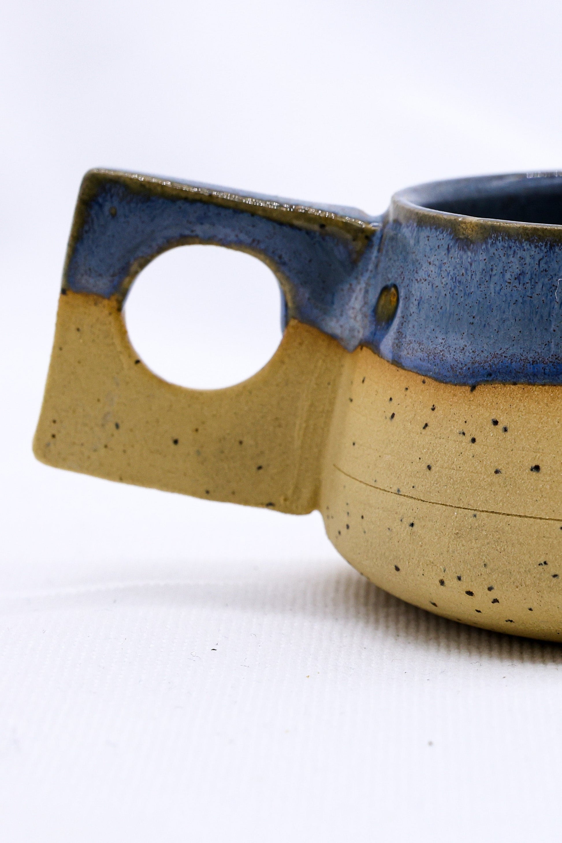 TerraBlu Formo Handmade Ceramic Coffee Mug in Purple