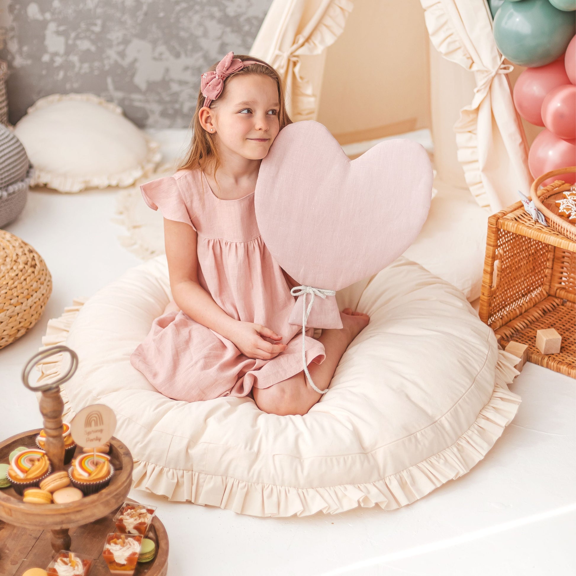 Large Floor Cushion with Ruffled Edges