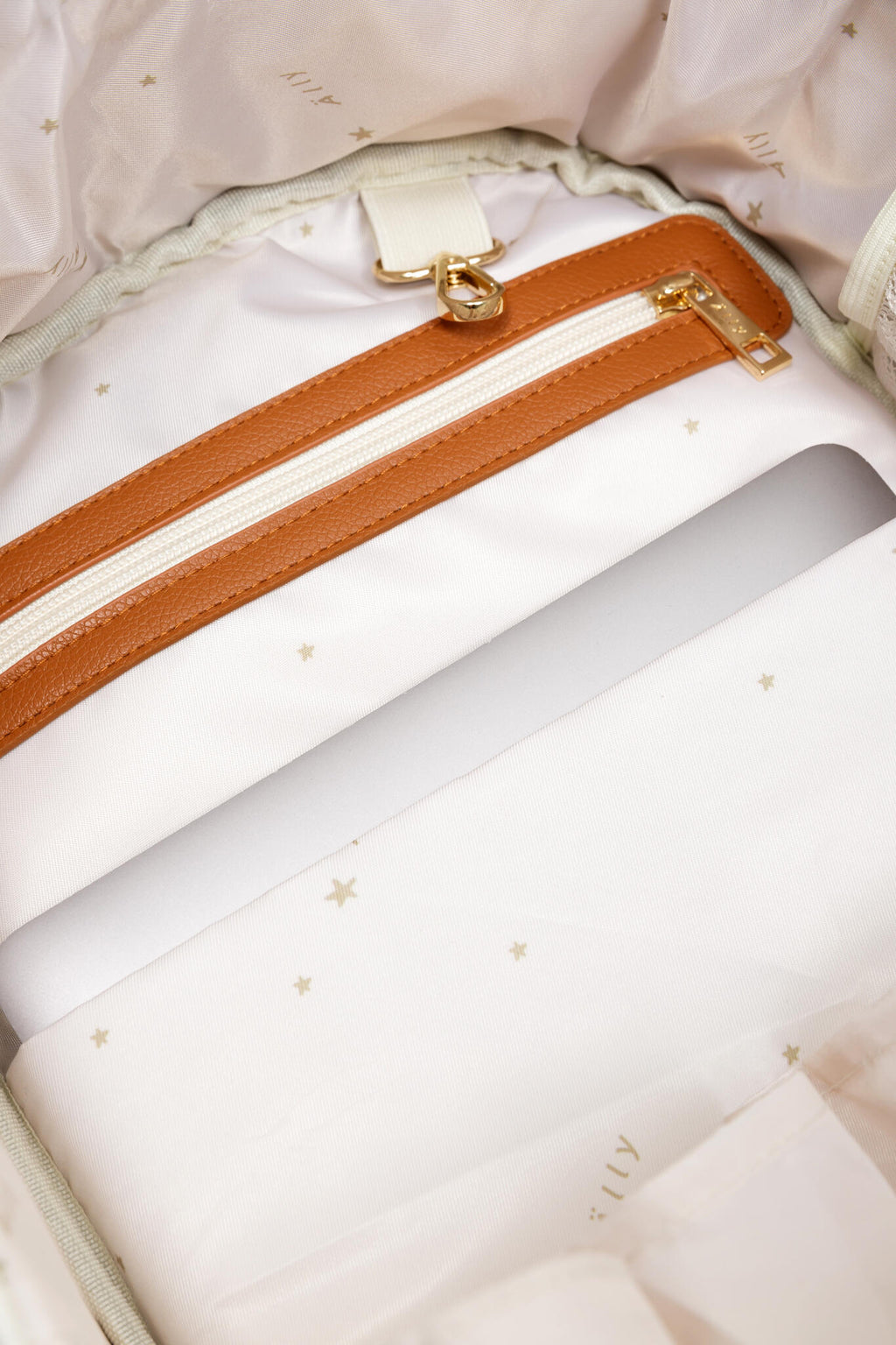 Stylish & Spacious Cappuccino Diaper Bag – Ultimate Parental Style by Ally Scandic at www.brixbailey.com