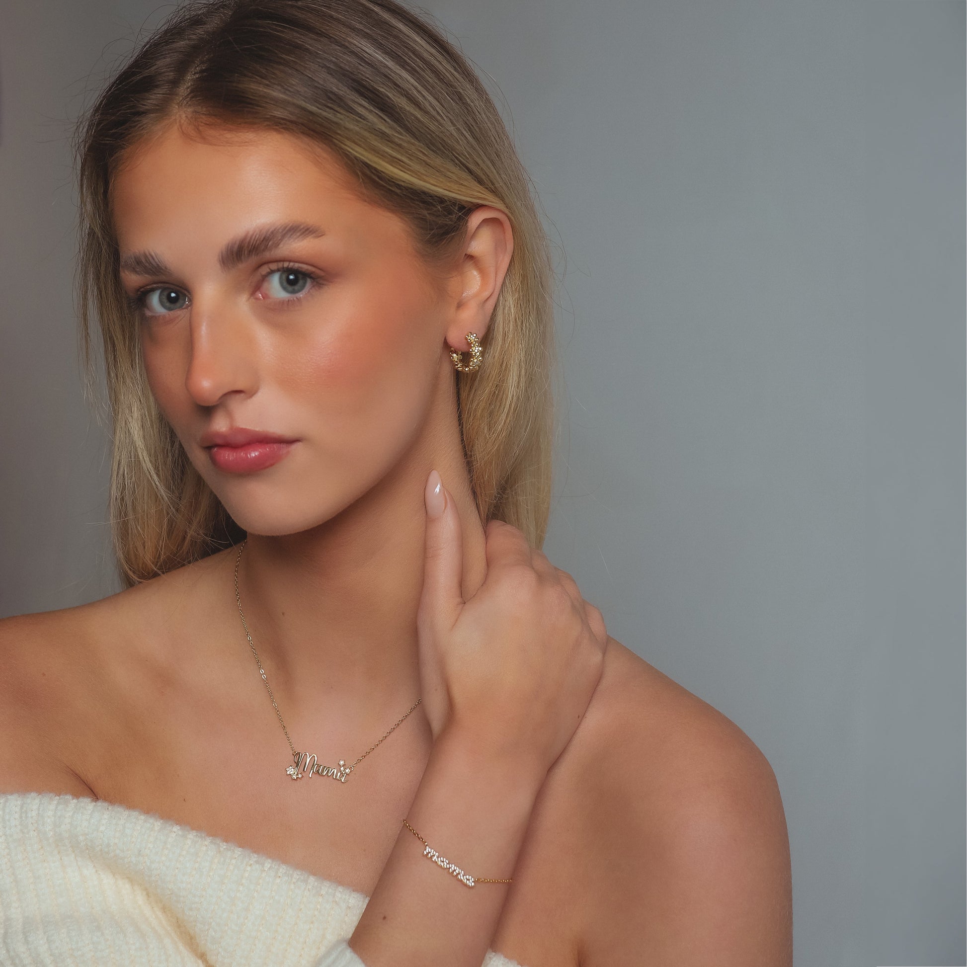 Mama Bracelet in 18k Gold Plated Sterling Silver