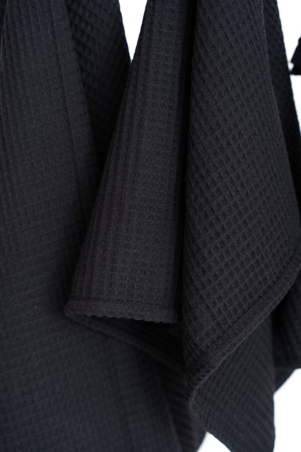 Versatile Cotton Towels – Fast-Drying & Oeko-Tex Certified by Nuss at www.brixbailey.com