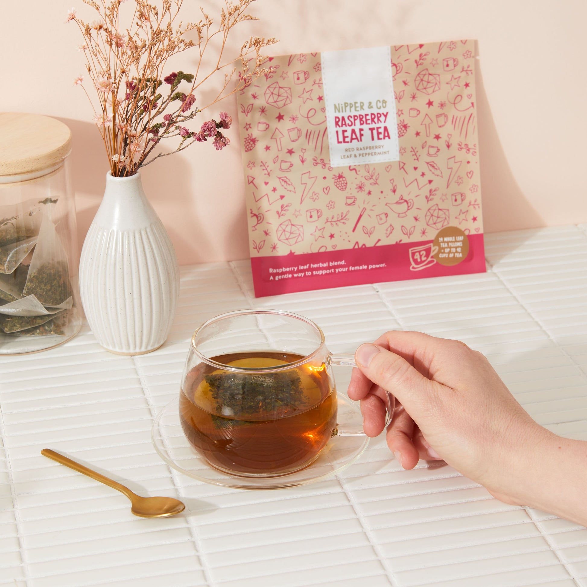 Red Raspberry Leaf Tea for Pregnancy and Women's Health