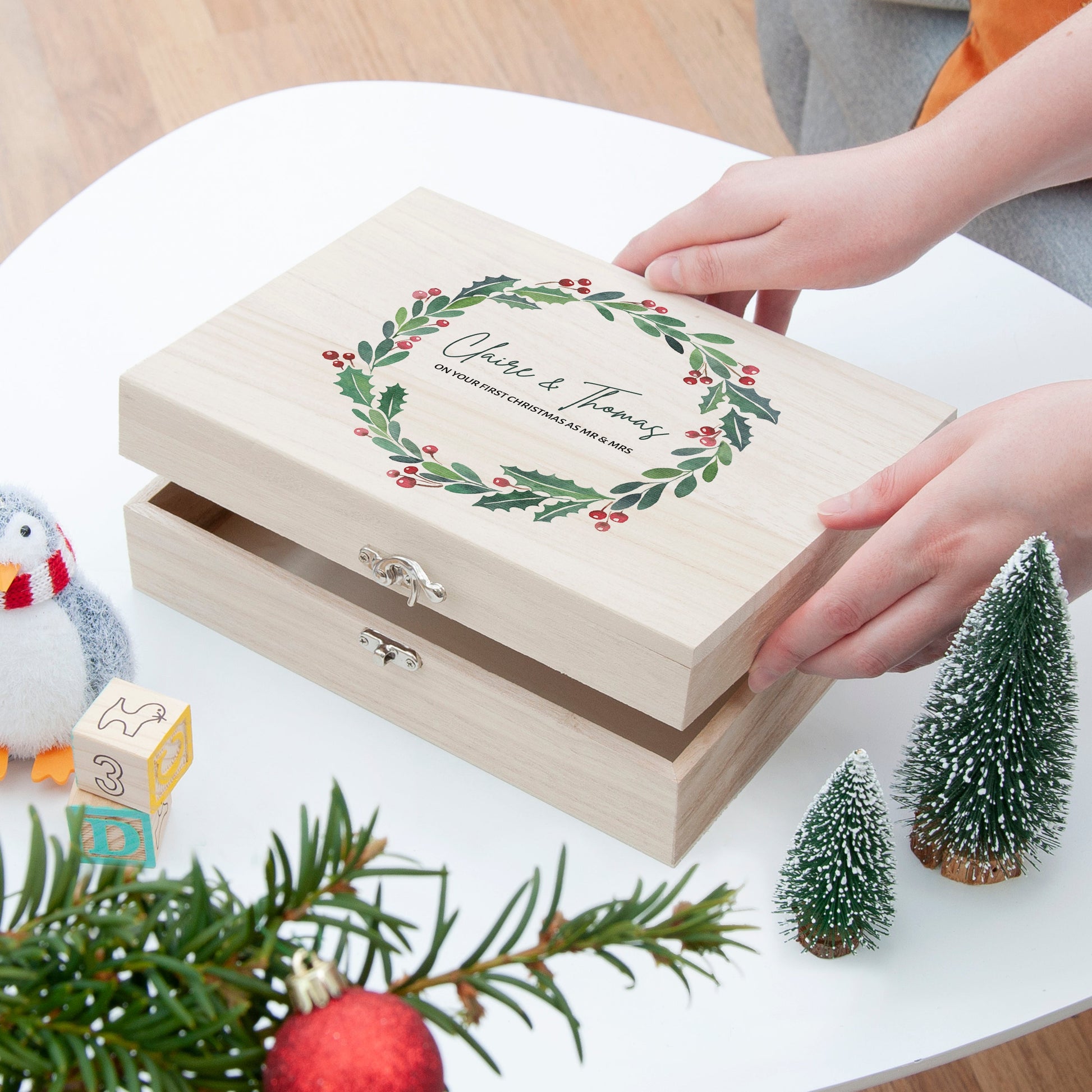 Personalised Couple's Wreath Christmas Eve Box