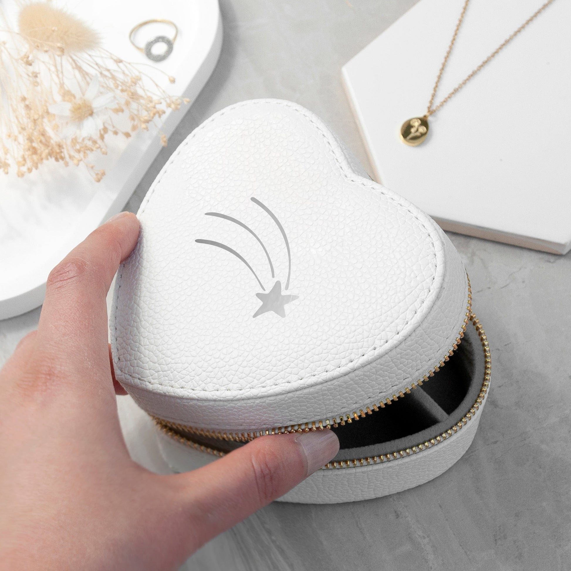 Customisable Shooting Star White Heart Jewellery Case