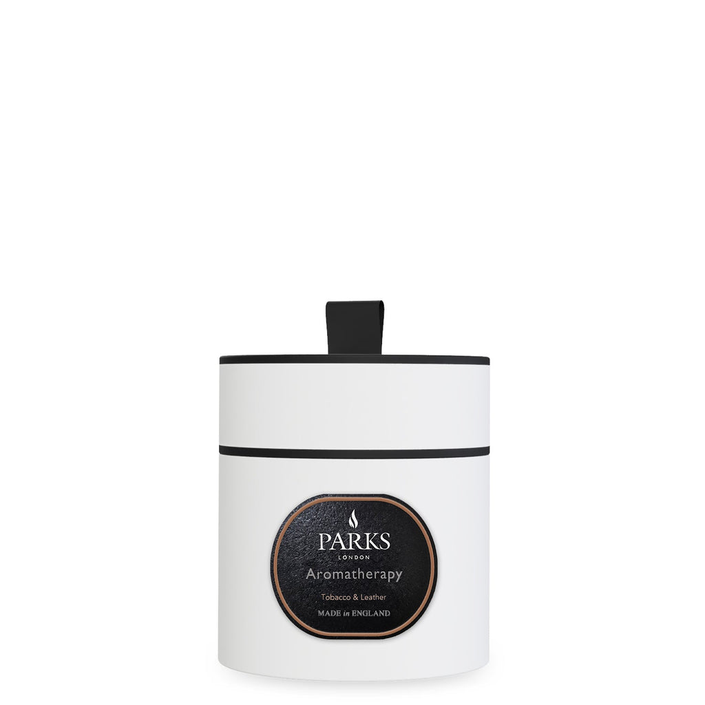Tobacco and Leather Candle 220g