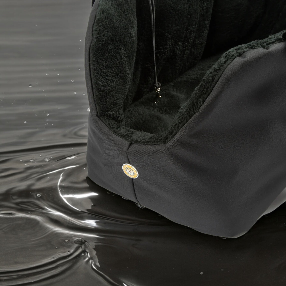 Black Luxury Rainy Bear Dog Carrier