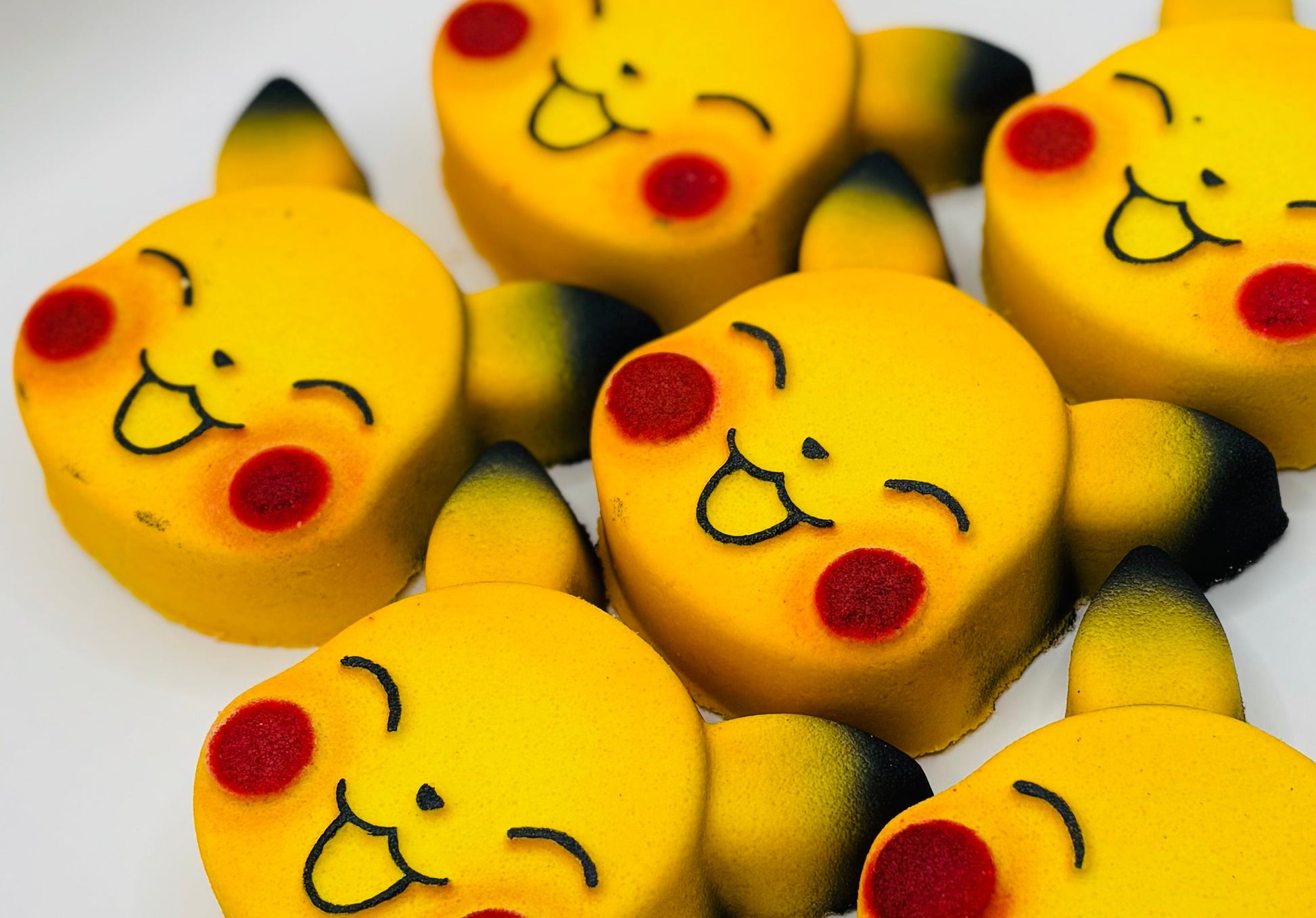 Lightning Bath Bomb