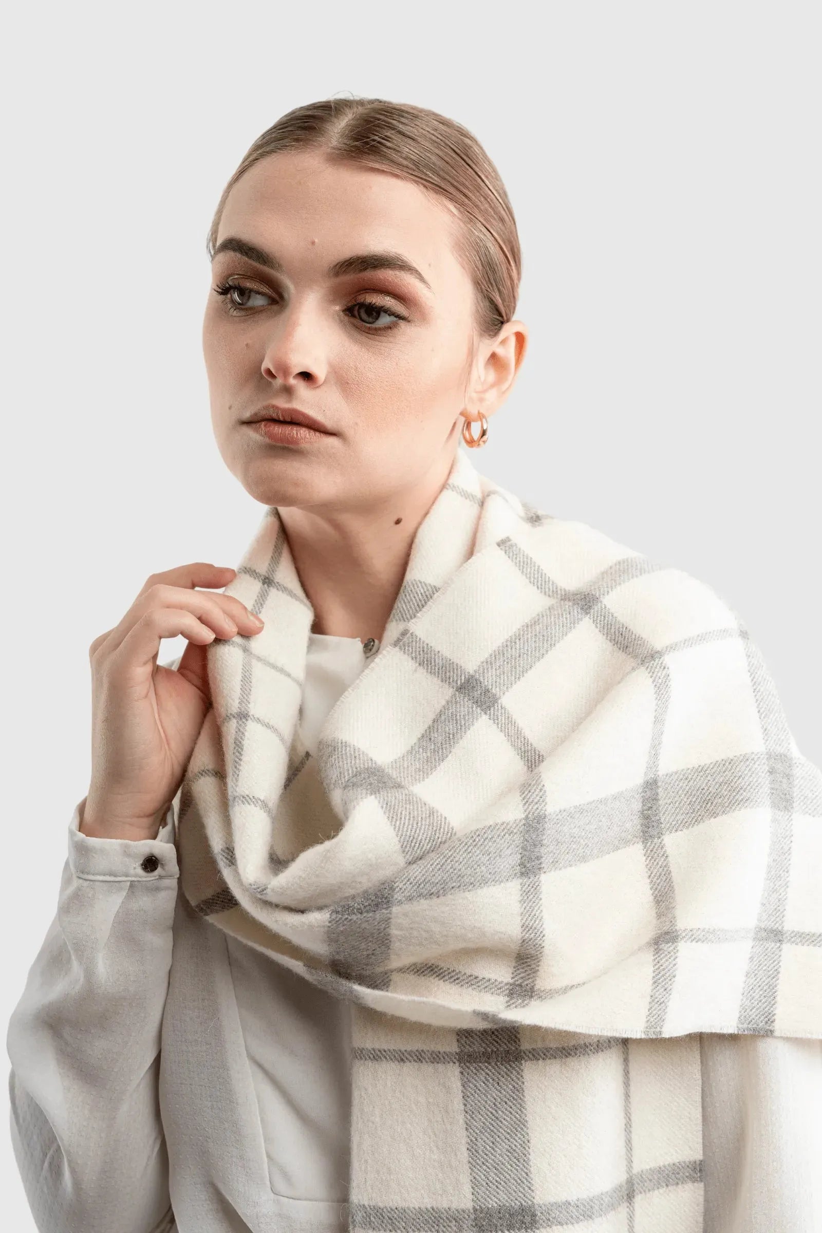Alpaca Plaid Scarf in Natural Undyed Fibres