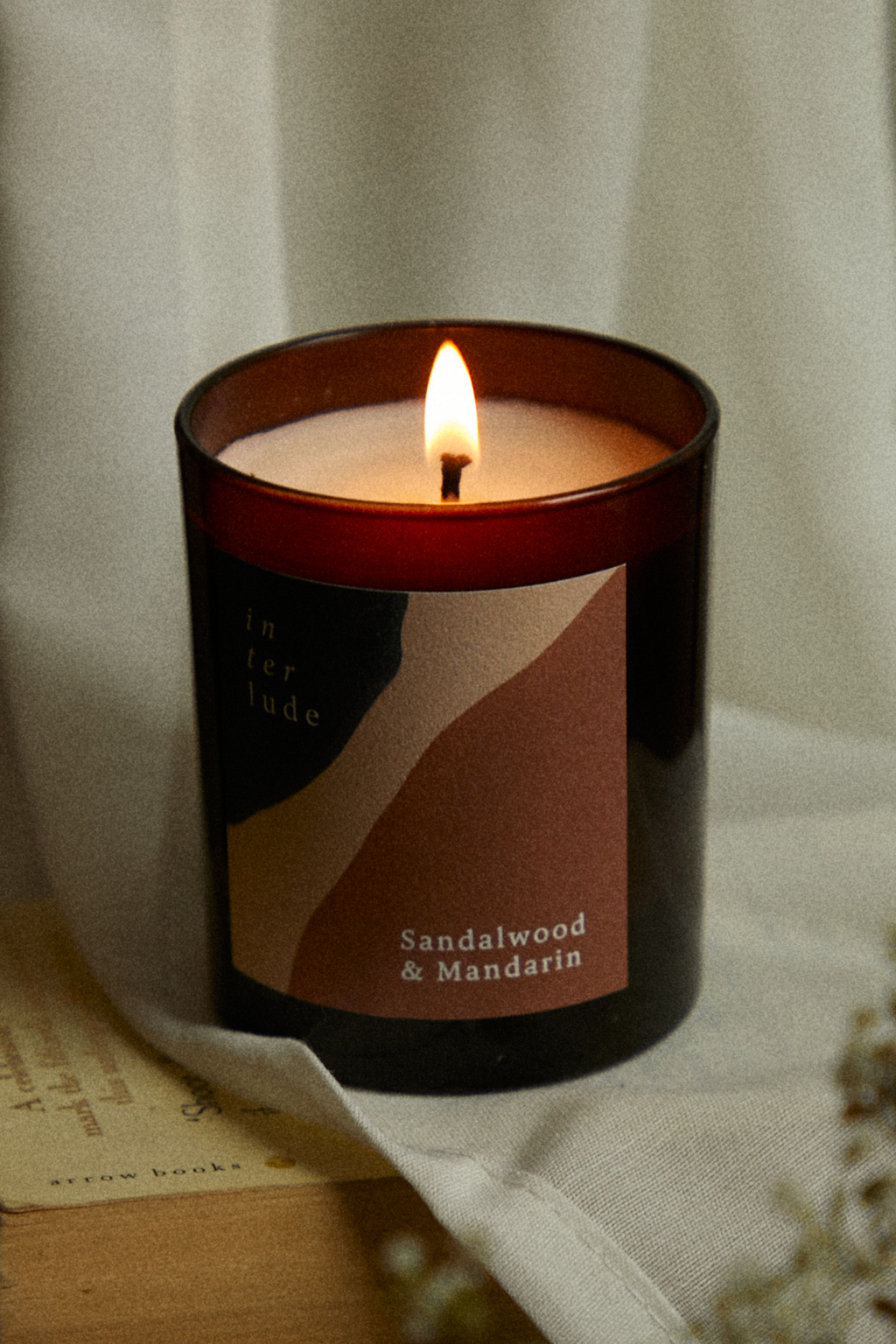 Sandalwood and Mandarin Scented Candle