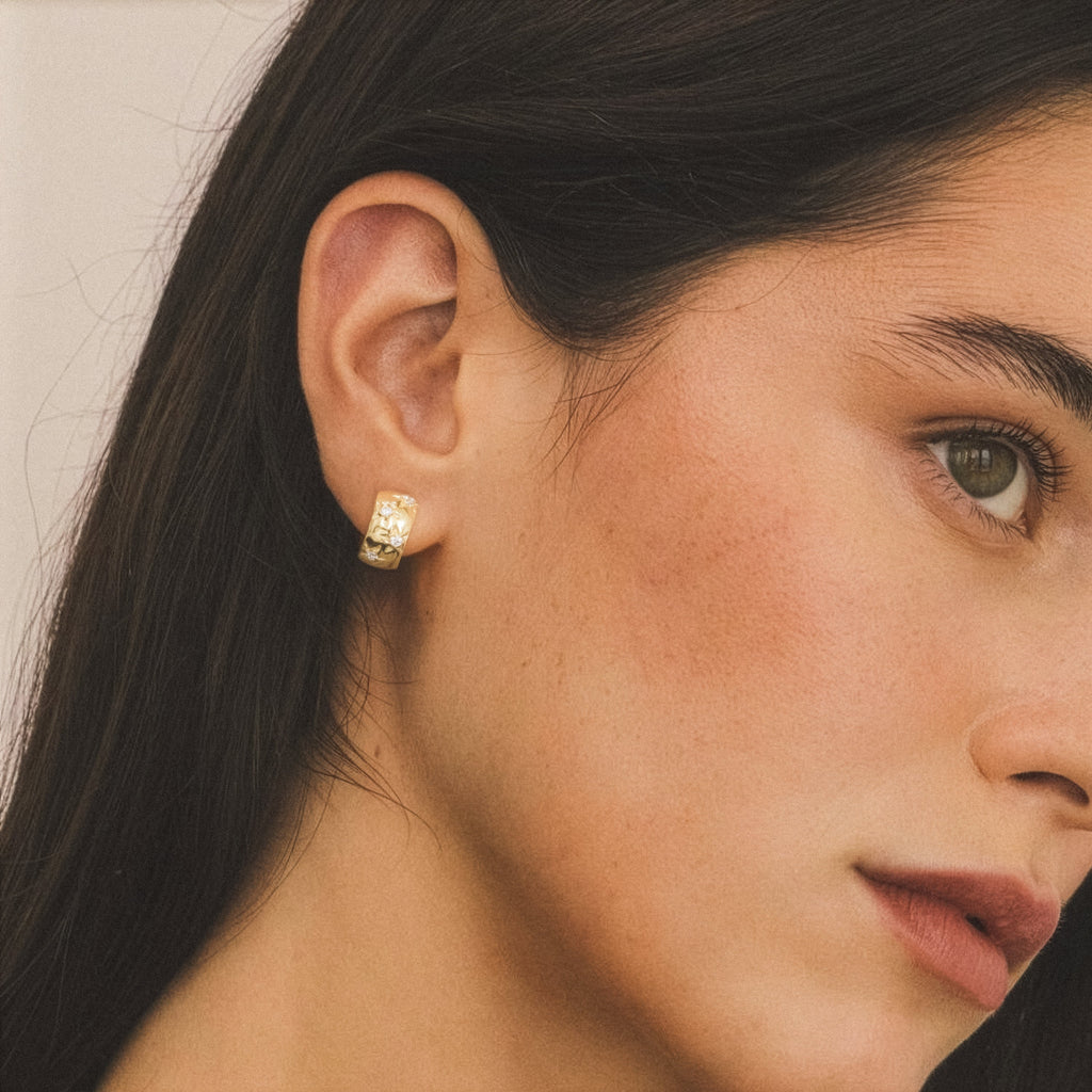Chunky Star Huggie Earrings in 18K Gold Plated